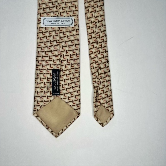 Geoffrey Beene Slim Silk Geometric Tie, Handmade Italy 3” - Picture 2 of 5